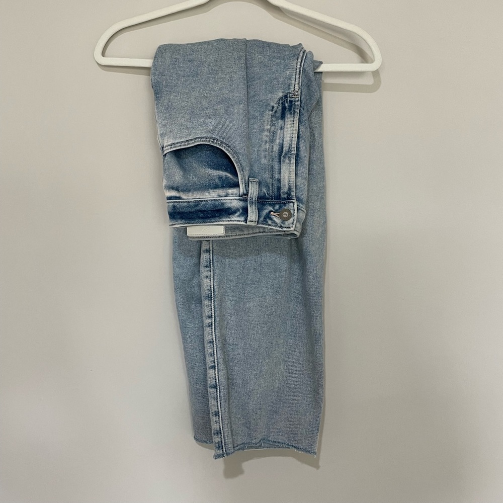 hollister curvy jeans